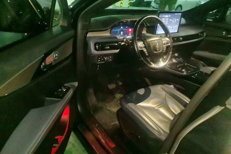 Used Lincoln Nautilus 2021 2.0T Four-Wheel Drive Luxury Edition Driver Seat