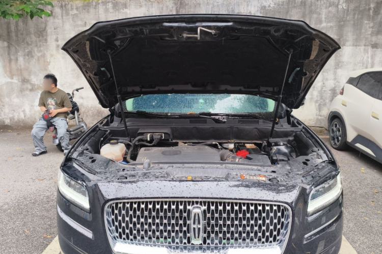 Used Lincoln Nautilus 2021 2.0T Four-Wheel Drive Luxury Edition Engine Bay
