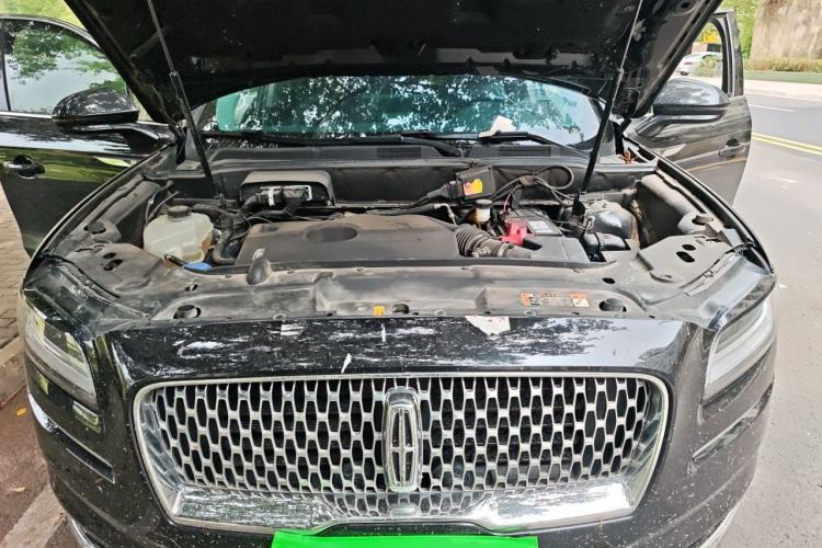 Used Lincoln Nautilus 2021 2.0T Four-Wheel Drive Luxury Edition Engine Bay