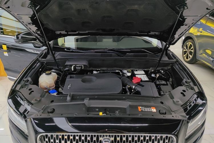 Used Lincoln Nautilus 2021 2.0T Four-Wheel Drive Luxury Edition Engine Bay