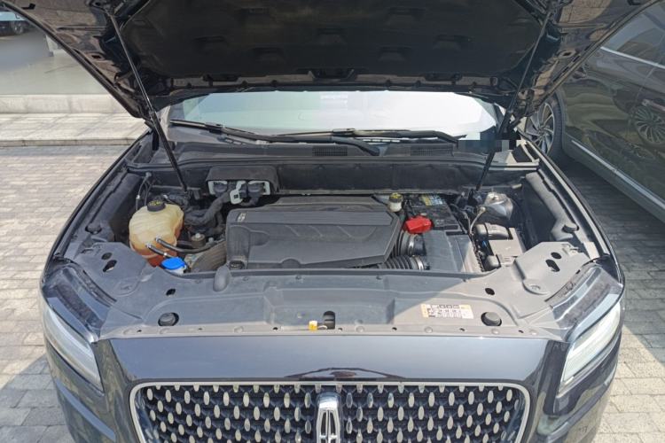 Used Lincoln Nautilus 2021 2.7T Four-Wheel Drive Prestige Edition Engine Bay