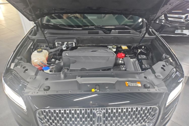 Used Lincoln Nautilus 2021 2.7T Four-Wheel Drive Prestige Edition Engine Bay