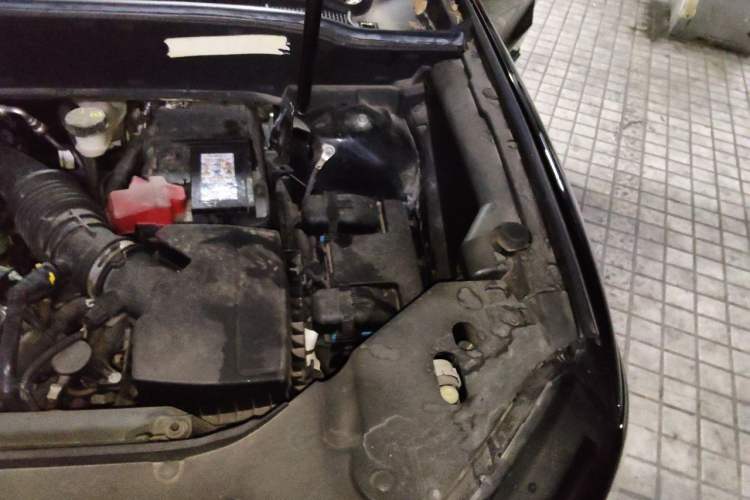 Used Lincoln Nautilus 2021 2.0T Four-Wheel Drive Luxury Edition Engine Bay Left