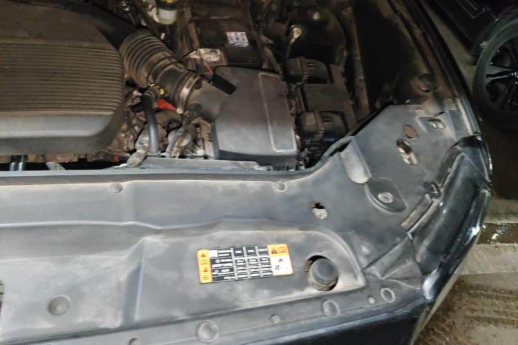 Used Lincoln Nautilus 2021 2.0T Four-Wheel Drive Luxury Edition Engine Bay Left