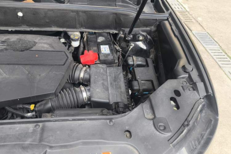 Used Lincoln Nautilus 2021 2.7T Four-Wheel Drive Prestige Edition Engine Bay Left