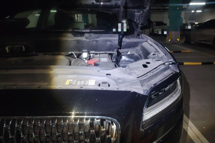 Used Lincoln Nautilus 2021 2.0T Four-Wheel Drive Luxury Edition Engine Bay Left