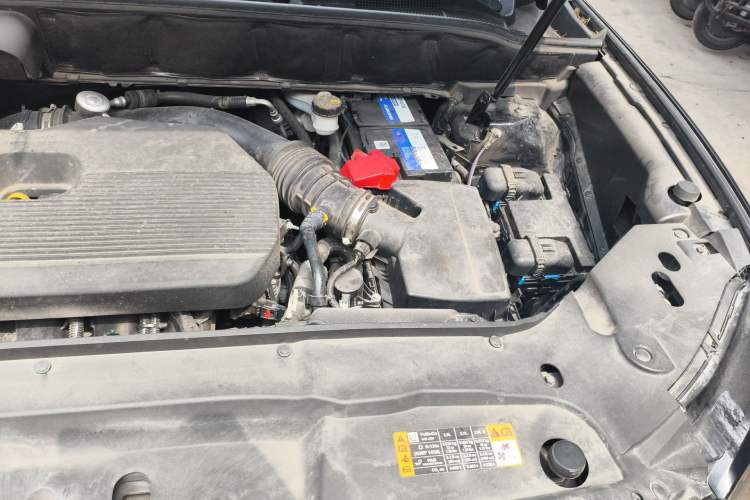 Used Lincoln Nautilus 2021 2.0T Four-Wheel Drive Luxury Edition Engine Bay Left