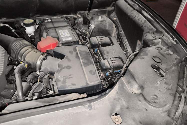 Used Lincoln Nautilus 2021 2.0T Four-Wheel Drive Luxury Edition Engine Bay Left