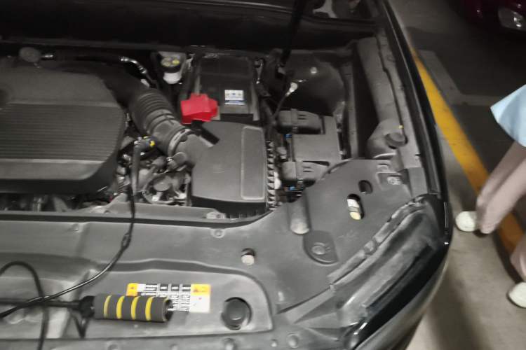 Used Lincoln Nautilus 2021 2.0T Four-Wheel Drive Luxury Edition Engine Bay Left