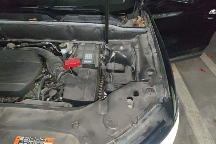 Used Lincoln Nautilus 2021 2.0T Four-Wheel Drive Luxury Edition Engine Bay Left