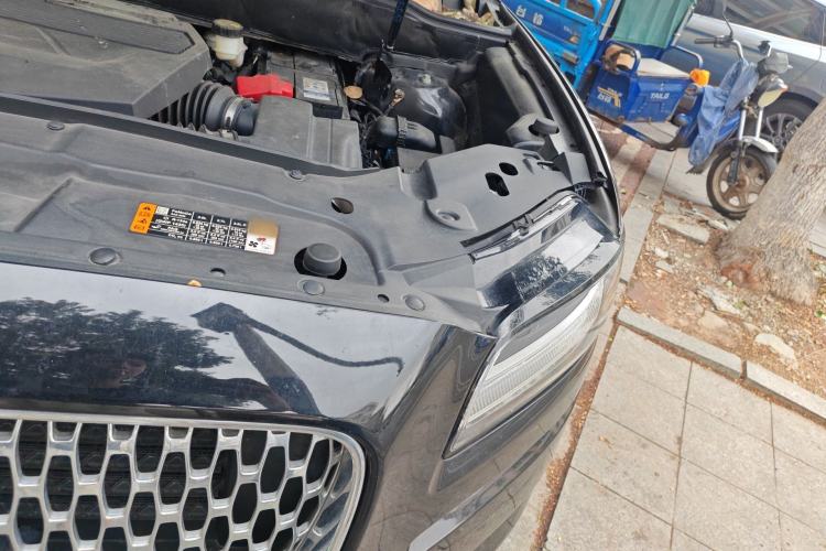 Used Lincoln Nautilus 2021 2.7T Four-Wheel Drive Prestige Edition Engine Bay Left