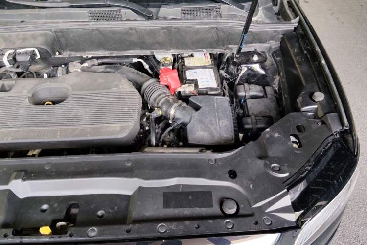 Used Lincoln Nautilus 2021 2.0T Four-Wheel Drive Luxury Edition Engine Bay Left