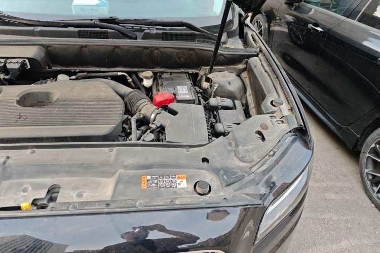 Used Lincoln Nautilus 2021 2.0T Four-Wheel Drive Luxury Edition Engine Bay Left