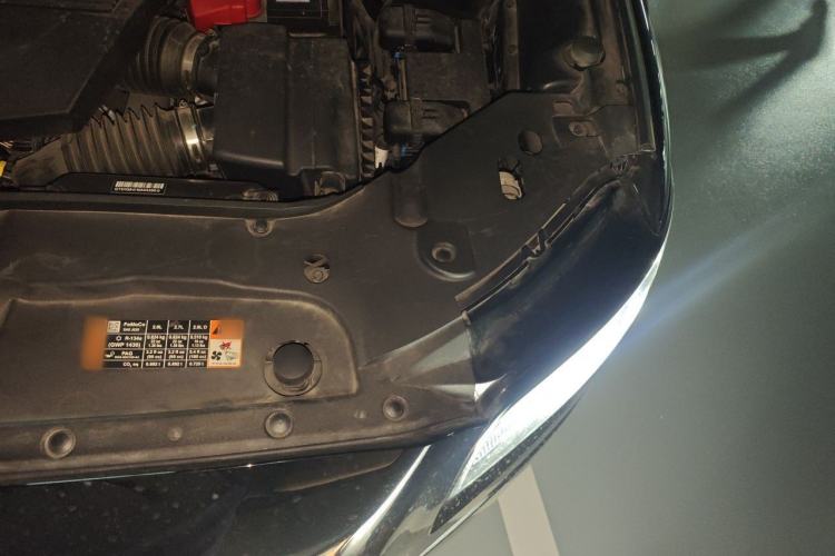 Used Lincoln Nautilus 2021 2.7T Four-Wheel Drive Prestige Edition Engine Bay Left