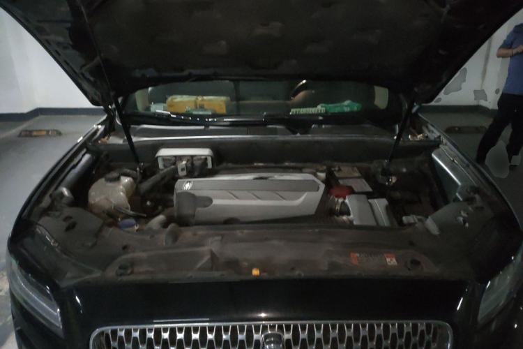 Used Lincoln Nautilus 2021 2.7T Four-Wheel Drive Prestige Edition Engine Bay