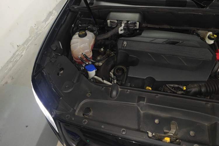 Used Lincoln Nautilus 2021 2.7T Four-Wheel Drive Prestige Edition Engine Bay Right