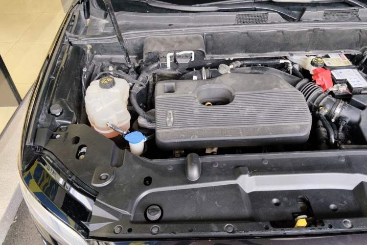 Used Lincoln Nautilus 2021 2.0T Four-Wheel Drive Luxury Edition Engine Bay Right