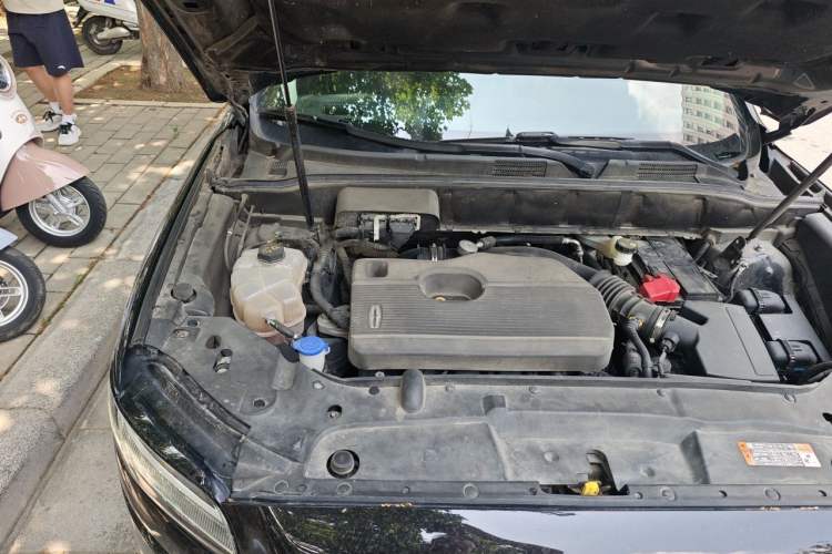 Used Lincoln Nautilus 2021 2.0T Four-Wheel Drive Luxury Edition Engine Bay Right