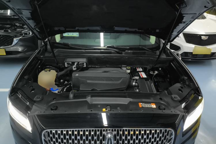 Used Lincoln Nautilus 2021 2.7T Four-Wheel Drive Prestige Edition Engine Bay