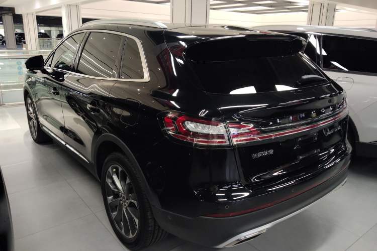 Used Lincoln Nautilus 2021 2.0T Four-Wheel Drive Luxury Edition Exterior 2