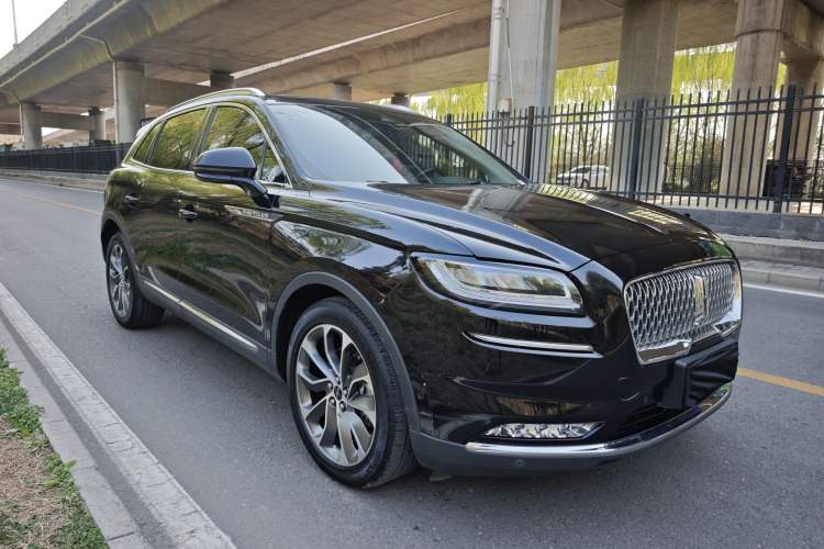 Used Lincoln Nautilus 2021 2.0T Four-Wheel Drive Luxury Edition Exterior 2