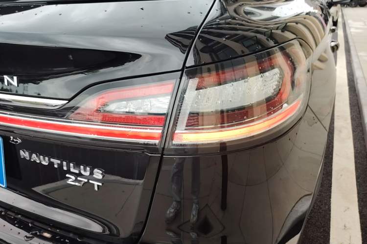 Used Lincoln Nautilus 2021 2.7T Four-Wheel Drive Prestige Edition Exterior 3