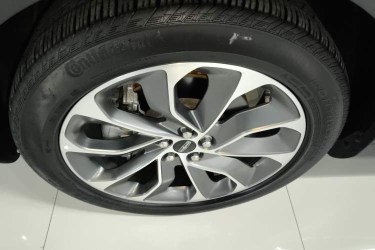 Used Lincoln Nautilus 2021 2.0T Four-Wheel Drive Luxury Edition Exterior 4