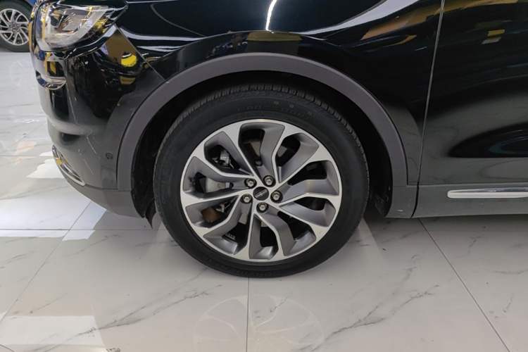 Used Lincoln Nautilus 2021 2.0T Four-Wheel Drive Luxury Edition Exterior 4