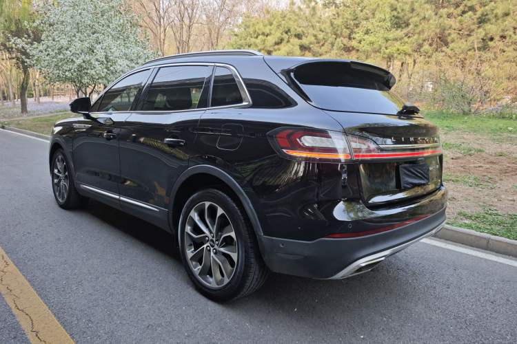 Used Lincoln Nautilus 2021 2.0T Four-Wheel Drive Luxury Edition Exterior 4