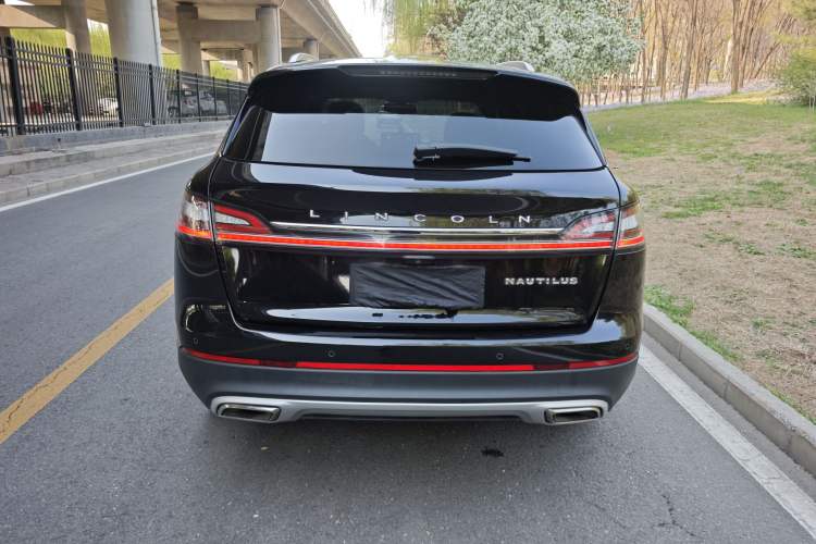 Used Lincoln Nautilus 2021 2.0T Four-Wheel Drive Luxury Edition Exterior 5