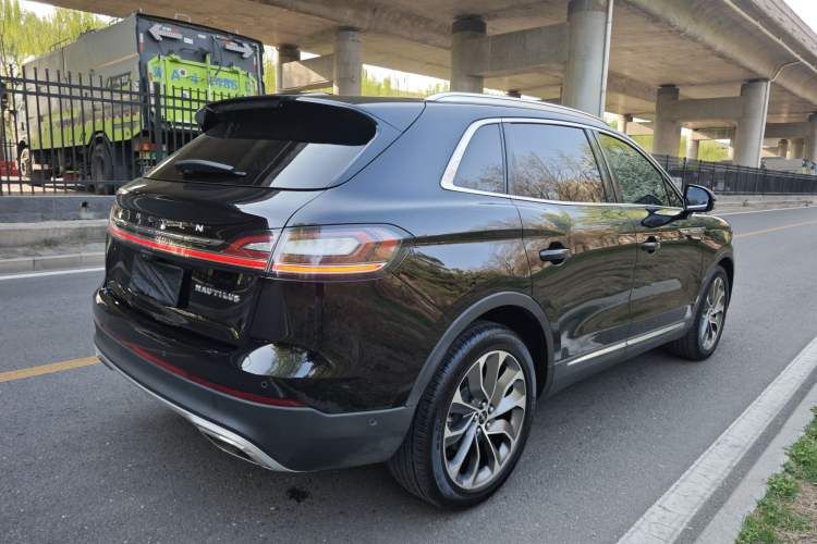 Used Lincoln Nautilus 2021 2.0T Four-Wheel Drive Luxury Edition Exterior 6