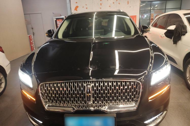 Used Lincoln Nautilus 2021 2.0T Four-Wheel Drive Luxury Edition Front
