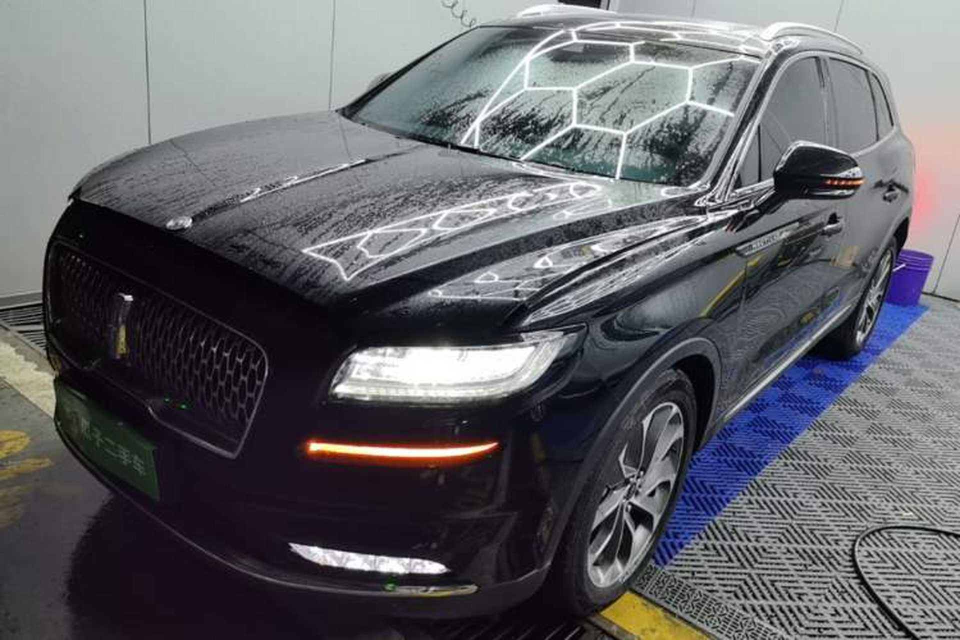 Used Lincoln Nautilus 2021 2.0T Four-Wheel Drive Luxury Edition Front Left 45 Deg
