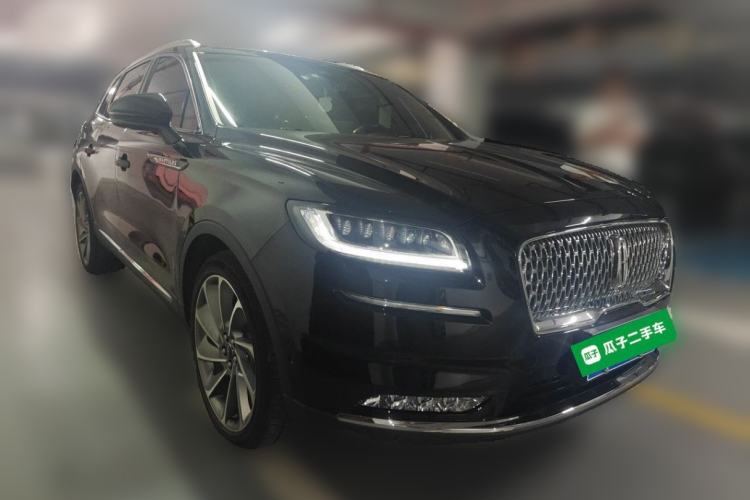 Used Lincoln Nautilus 2021 2.7T Four-Wheel Drive Prestige Edition Front Right 45 Deg
