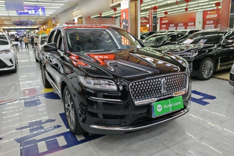 Used Lincoln Nautilus 2021 2.0T Four-Wheel Drive Luxury Edition Front Right 45 Deg