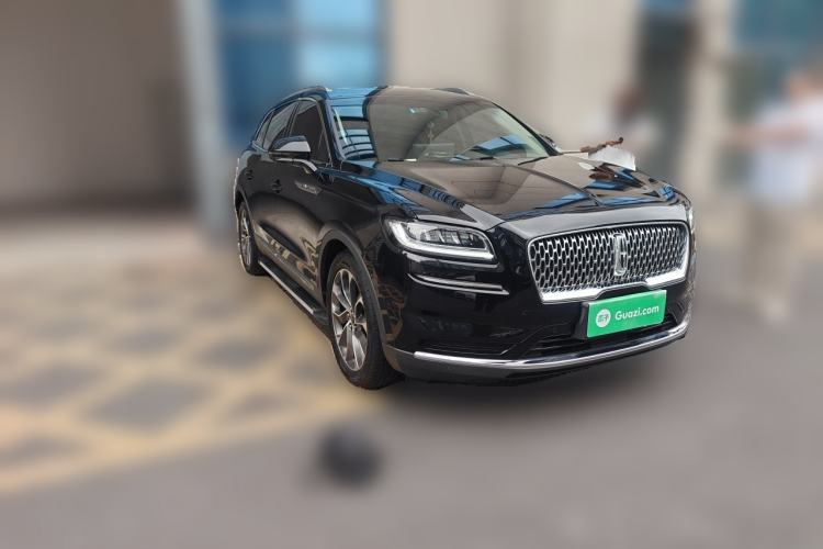 Used Lincoln Nautilus 2021 2.0T Four-Wheel Drive Luxury Edition Front Right 45 Deg