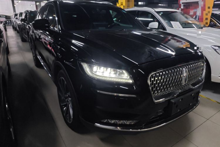 Used Lincoln Nautilus 2021 2.7T Four-Wheel Drive Prestige Edition Front Right 45 Deg