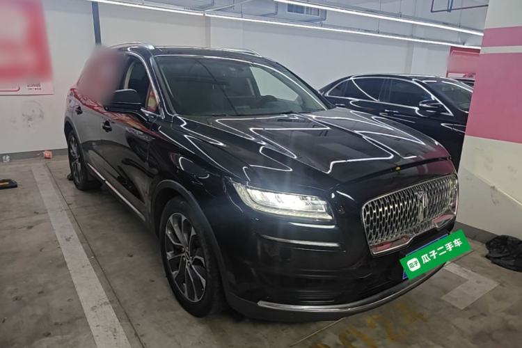 Used Lincoln Nautilus 2021 2.0T Four-Wheel Drive Luxury Edition Front Right 45 Deg