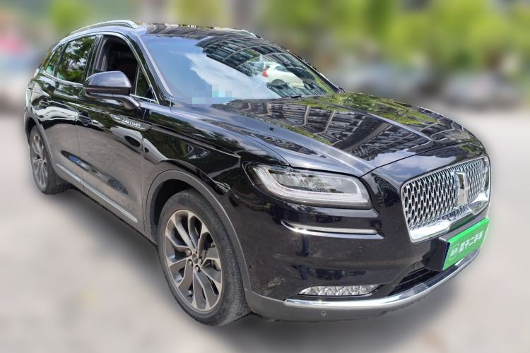 Used Lincoln Nautilus 2021 2.0T Four-Wheel Drive Luxury Edition Front Right 45 Deg