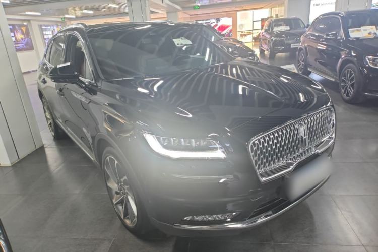 Used Lincoln Nautilus 2021 2.7T Four-Wheel Drive Prestige Edition Front Right 45 Deg