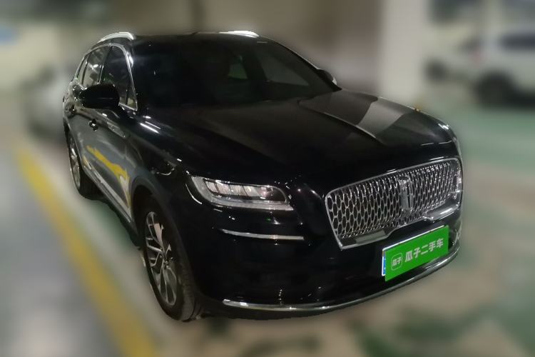 Used Lincoln Nautilus 2021 2.0T Four-Wheel Drive Luxury Edition Front Right 45 Deg