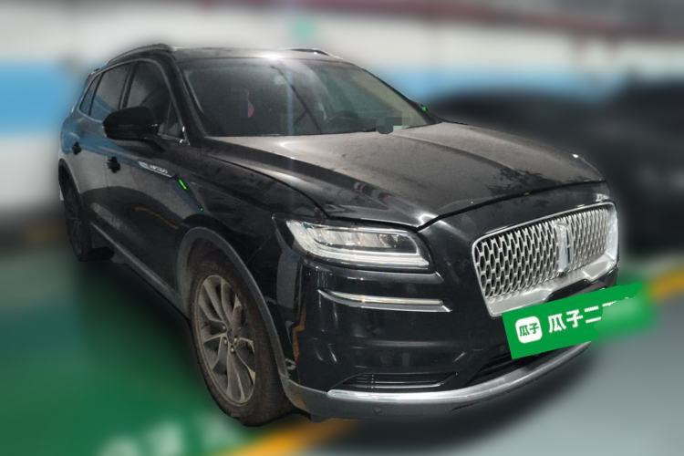 Used Lincoln Nautilus 2021 2.0T Four-Wheel Drive Luxury Edition Front Right 45 Deg