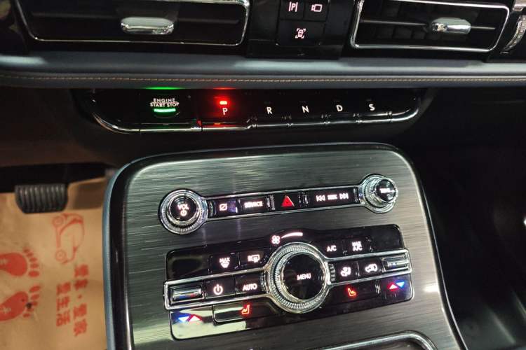 Used Lincoln Nautilus 2021 2.0T Four-Wheel Drive Luxury Edition Gear Lever