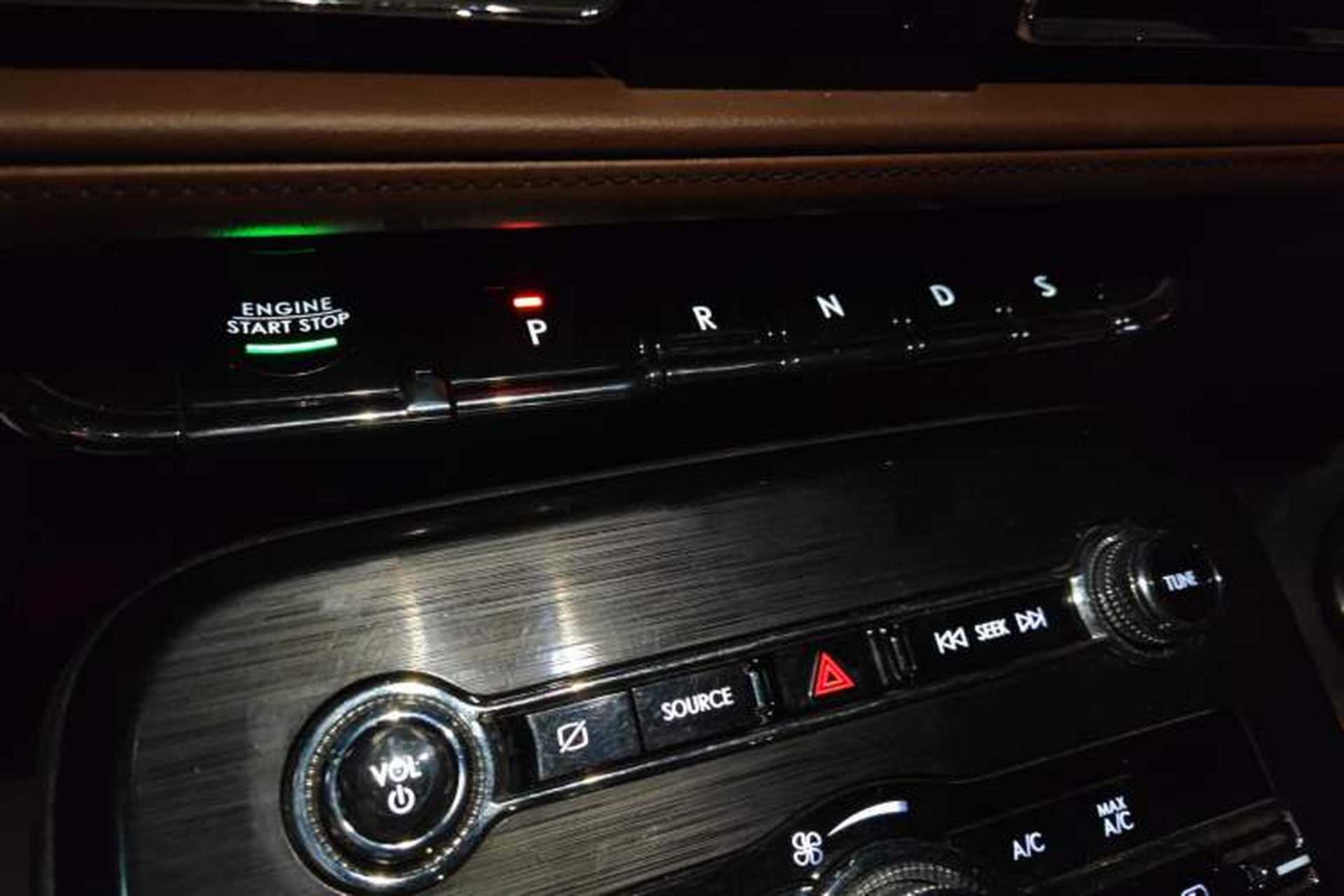 Used Lincoln Nautilus 2021 2.0T Four-Wheel Drive Luxury Edition Gear Lever