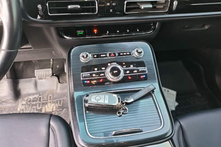 Used Lincoln Nautilus 2021 2.0T Four-Wheel Drive Luxury Edition Gear Lever