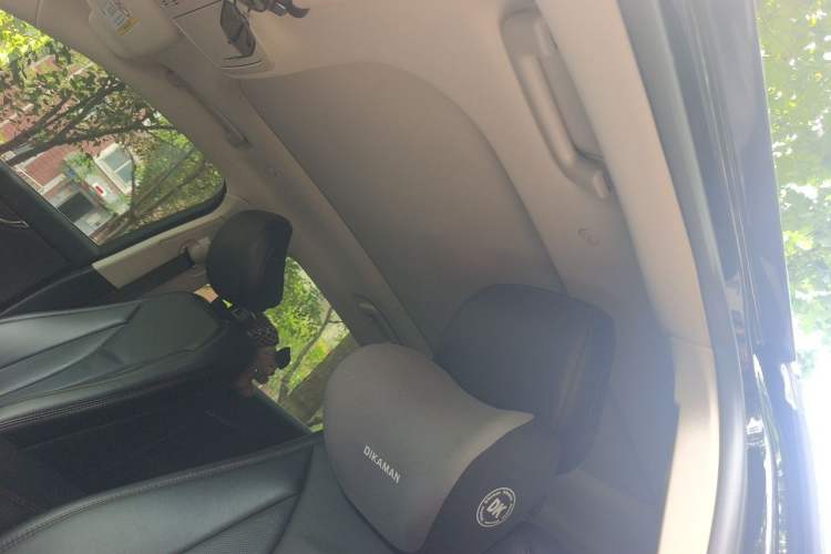Used Lincoln Nautilus 2021 2.0T Four-Wheel Drive Luxury Edition Headliner
