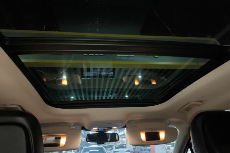 Used Lincoln Nautilus 2021 2.0T Four-Wheel Drive Luxury Edition Headliner
