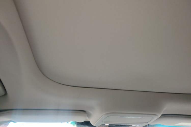 Used Lincoln Nautilus 2021 2.0T Four-Wheel Drive Luxury Edition Headliner