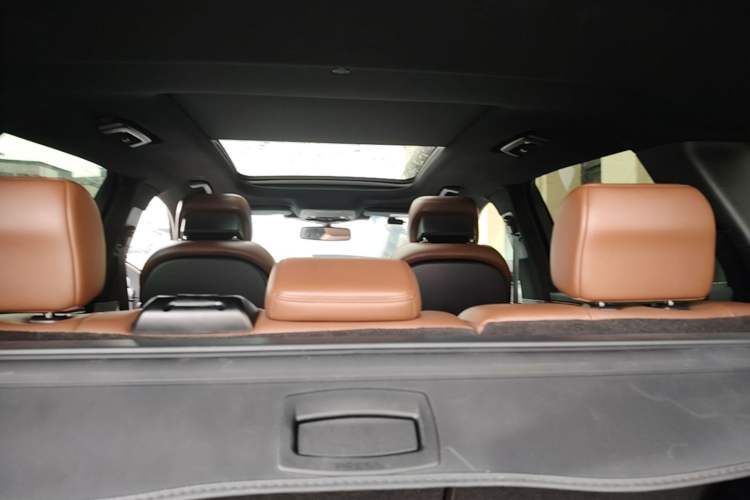 Used Lincoln Nautilus 2021 2.7T Four-Wheel Drive Prestige Edition Headliner