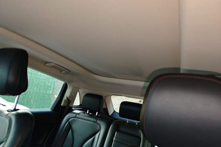 Used Lincoln Nautilus 2021 2.0T Four-Wheel Drive Luxury Edition Headliner